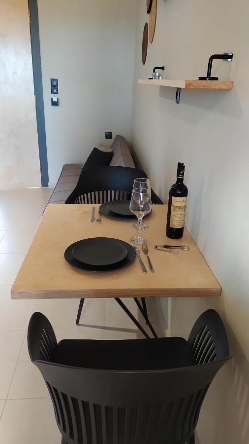Giodriana Cozy Studio Agia Marina Eksteriør bilde